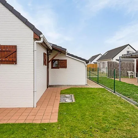 Holiday home Park Haerendycke Vis81 Wenduine